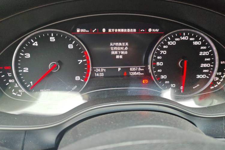 Used Audi A6L 2017 TFSI Technology Edition Odometer Close Up