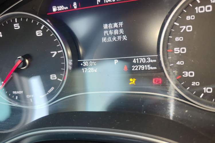 Used Audi A6L 2017 TFSI Technology Edition Odometer Close Up