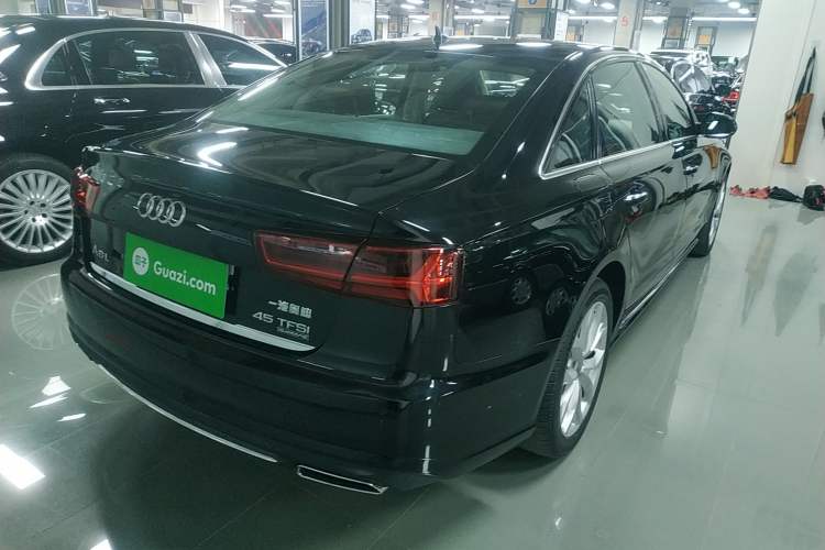 Used Audi A6L 2017 45 TFSI quattro Sport Edition Rear Right 45 Deg