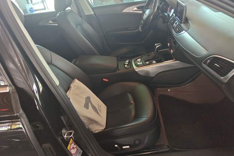 Used Audi A6L 2017 TFSI Technology Edition Right Front Seat