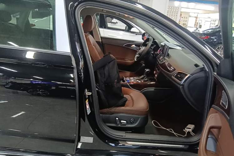 Used Audi A6L 2017 30 FSI Comfort Model Right Front Seat