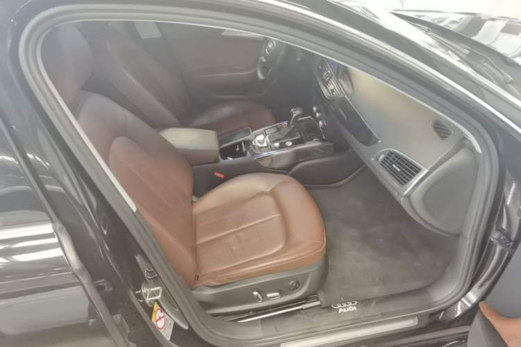 Used Audi A6L 2017 TFSI Technology Edition Right Front Seat