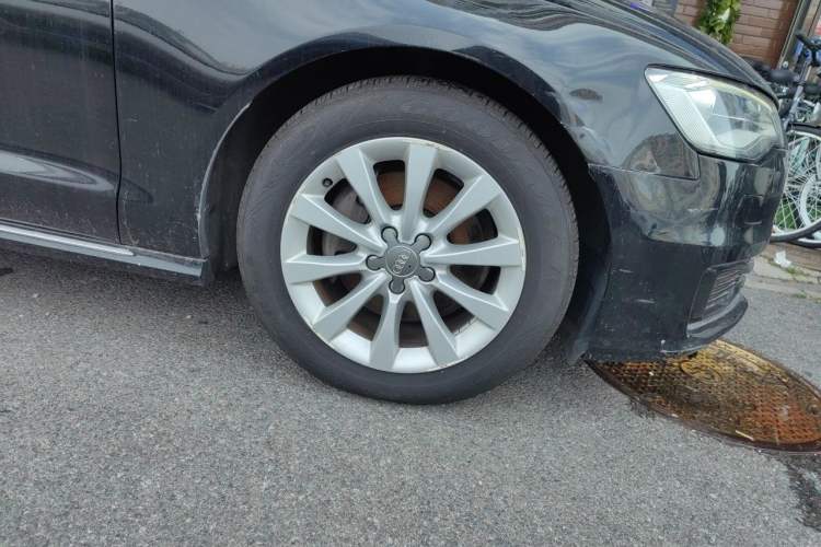 Used Audi A6L 2017 TFSI Technology Edition Right Front Wheel Hub