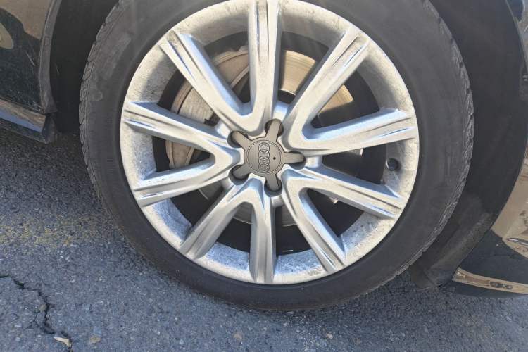 Used Audi A6L 2017 45 TFSI quattro Sport Edition Right Front Wheel Hub