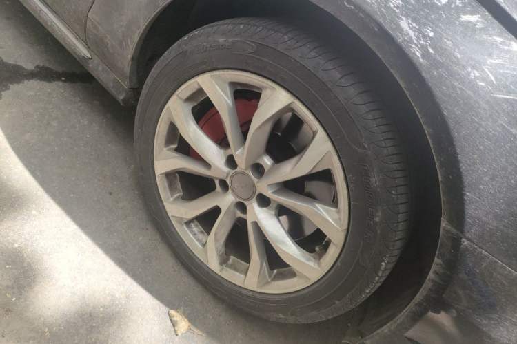 Used Audi A6L 2017 45 TFSI quattro Sport Edition Right Front Wheel Hub