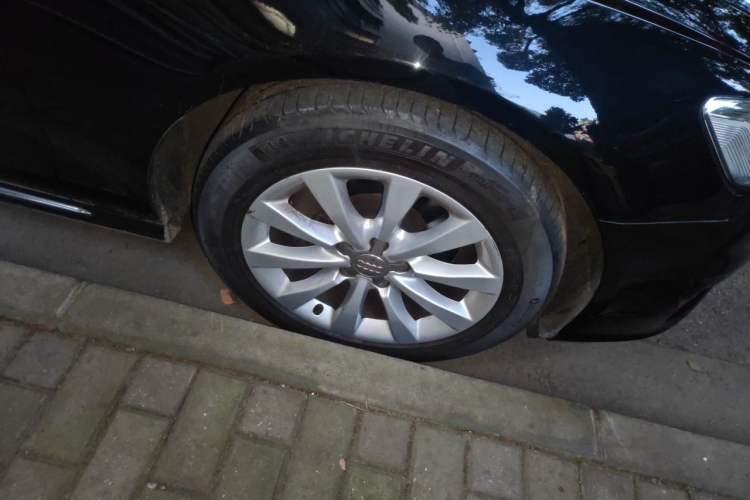 Used Audi A6L 2017 TFSI Technology Edition Right Front Wheel Hub