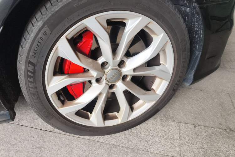 Used Audi A6L 2017 45 TFSI quattro Sport Edition Right Front Wheel Hub