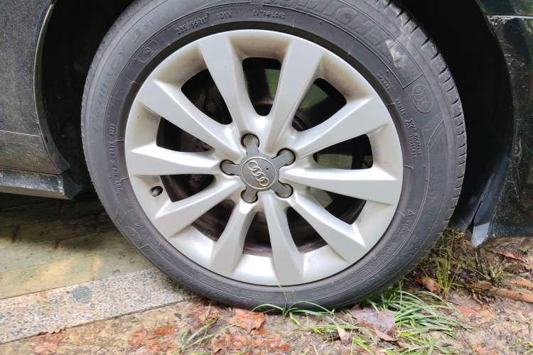 Used Audi A6L 2017 TFSI Technology Edition Right Front Wheel Hub