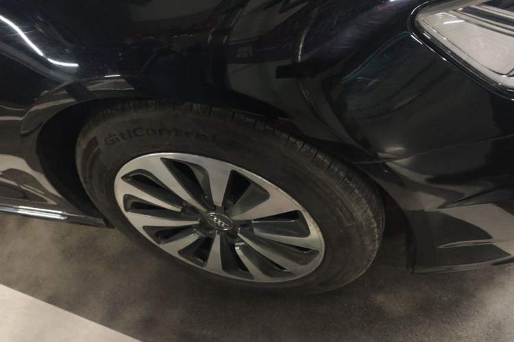 Used Audi A6L 2017 30 FSI Comfort Model Right Front Wheel Hub