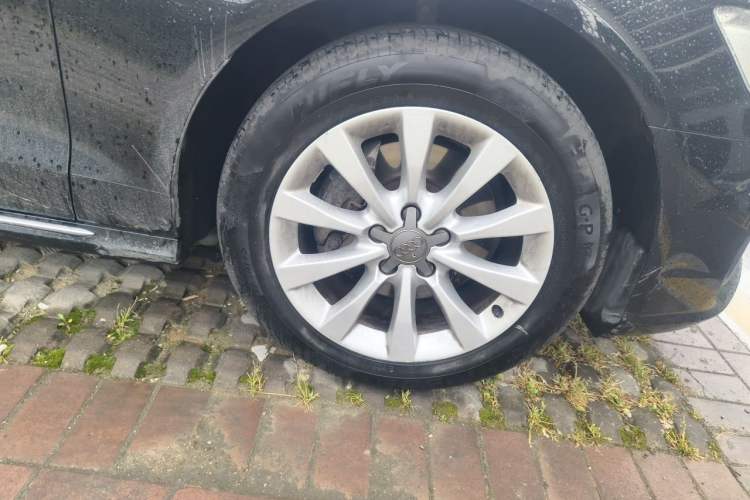 Used Audi A6L 2017 TFSI Technology Edition Right Front Wheel Hub