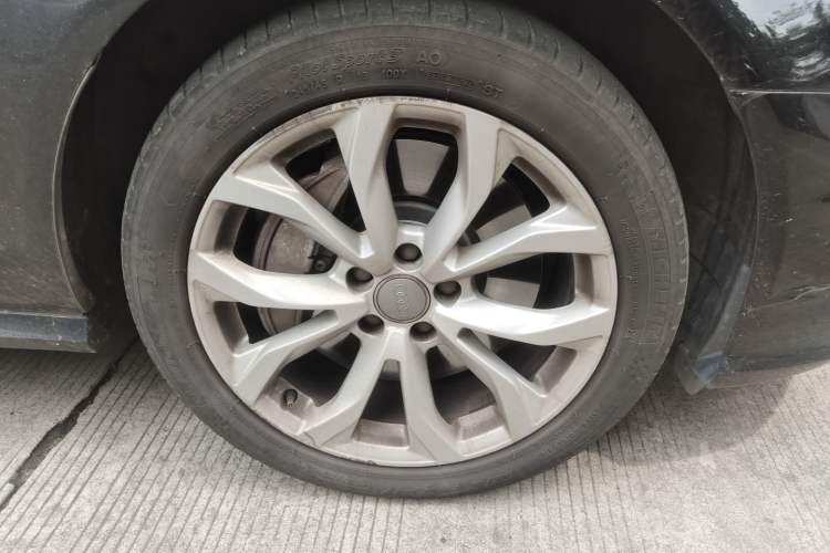 Used Audi A6L 2017 45 TFSI quattro Sport Edition Right Front Wheel Hub
