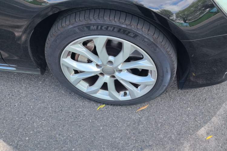 Used Audi A6L 2017 45 TFSI quattro Sport Edition Right Front Wheel Hub