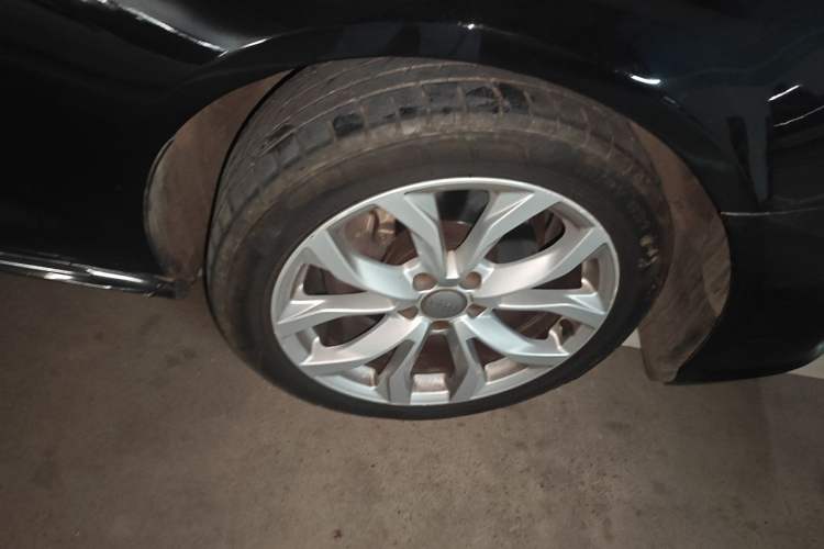 Used Audi A6L 2017 TFSI Technology Edition Right Front Wheel Hub