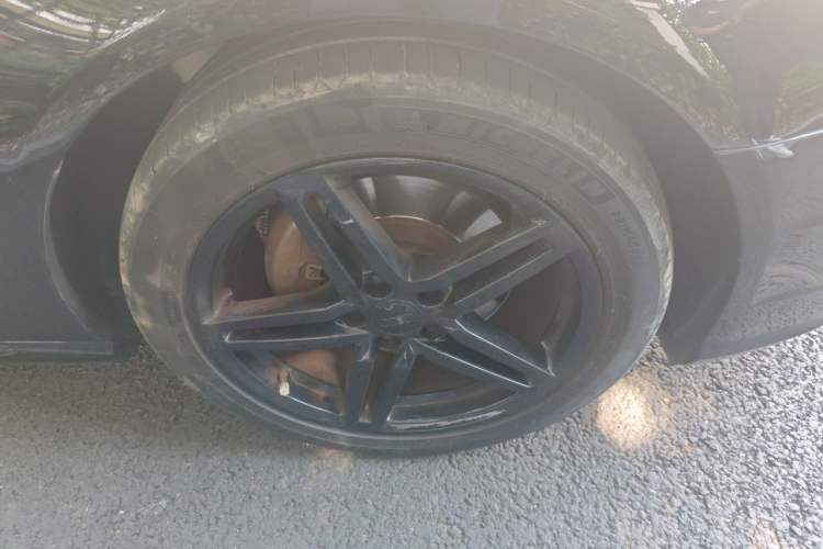 Used Audi A6L 2017 30 FSI Technology Model Right Front Wheel Hub