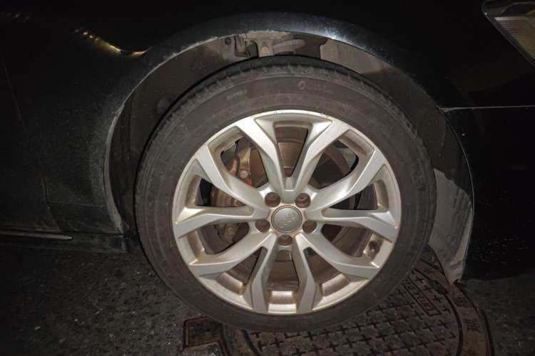 Used Audi A6L 2017 30 FSI Technology Model Right Front Wheel Hub