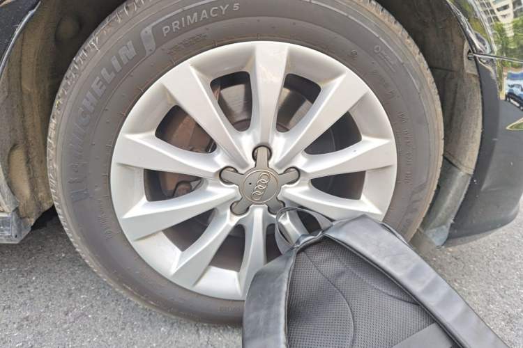 Used Audi A6L 2017 TFSI Technology Edition Right Front Wheel Hub