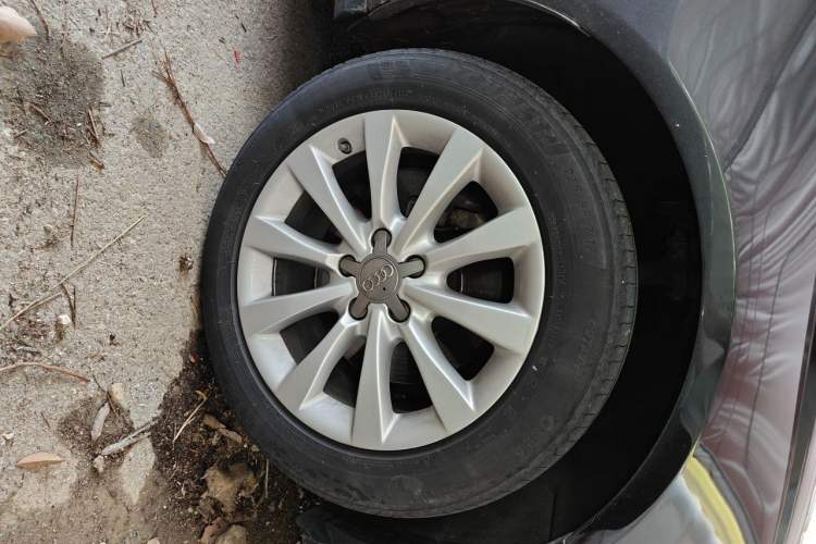 Used Audi A6L 2017 TFSI Technology Edition Right Front Wheel Hub