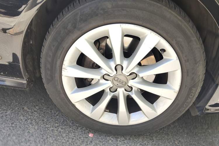 Used Audi A6L 2017 30 FSI Technology Model Right Front Wheel Hub