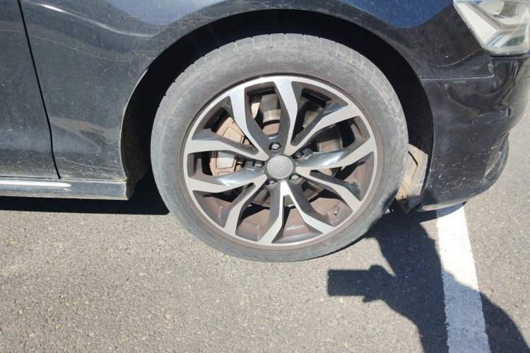 Used Audi A6L 2017 45 TFSI quattro Sport Edition Right Front Wheel Hub
