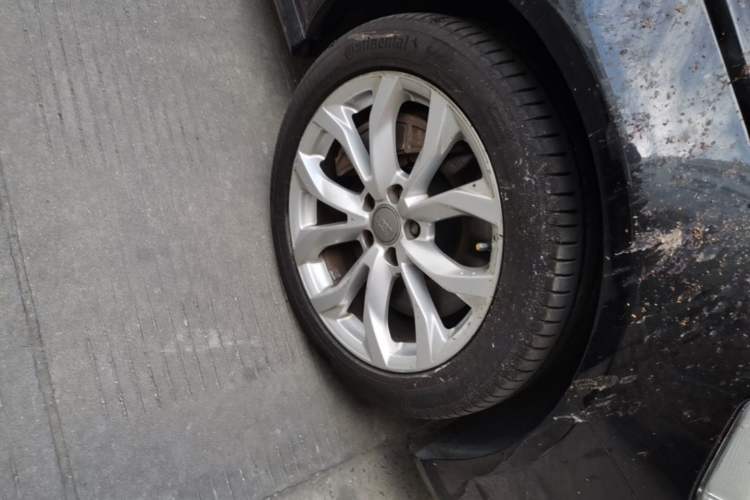 Used Audi A6L 2017 45 TFSI quattro Sport Edition Right Front Wheel Hub