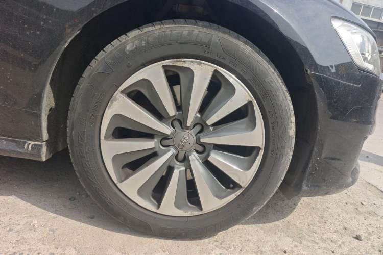 Used Audi A6L 2017 TFSI Comfort Model Right Front Wheel Hub
