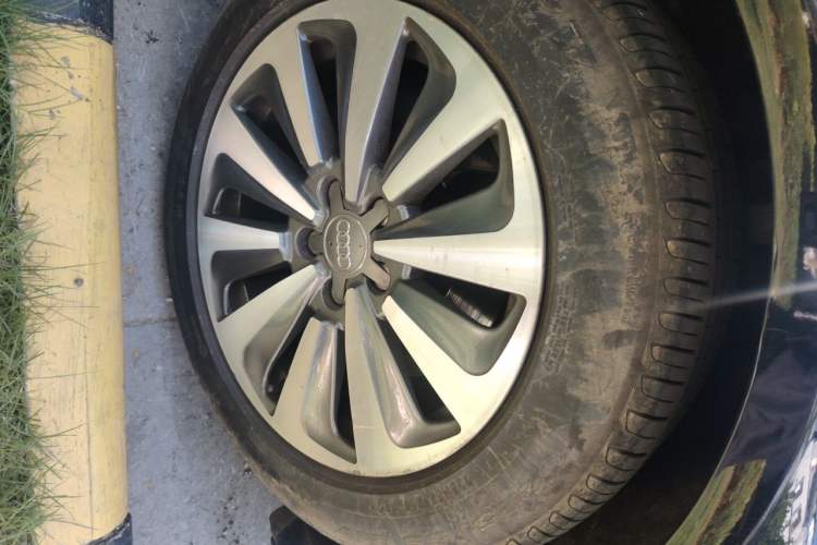 Used Audi A6L 2017 TFSI Comfort Model Right Front Wheel Hub