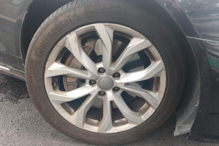 Used Audi A6L 2017 45 TFSI quattro Sport Edition Right Front Wheel Hub