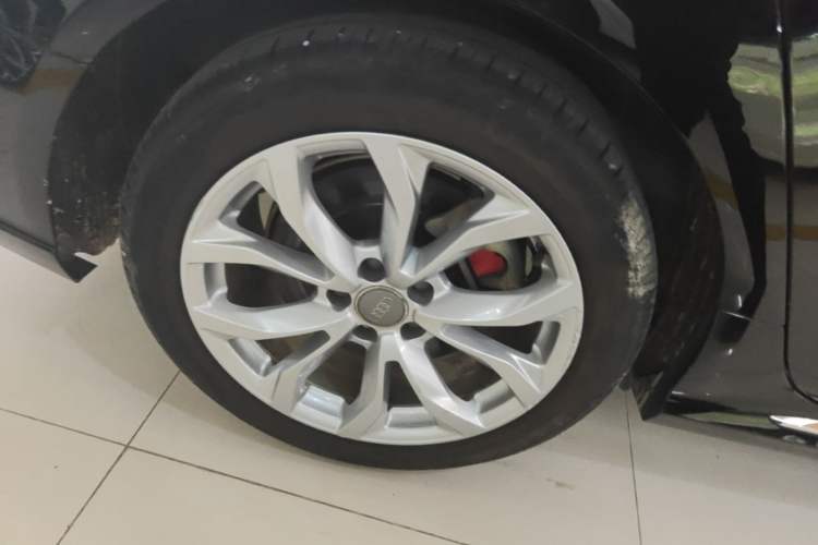 Used Audi A6L 2017 45 TFSI quattro Sport Edition Right Rear Wheel Hub