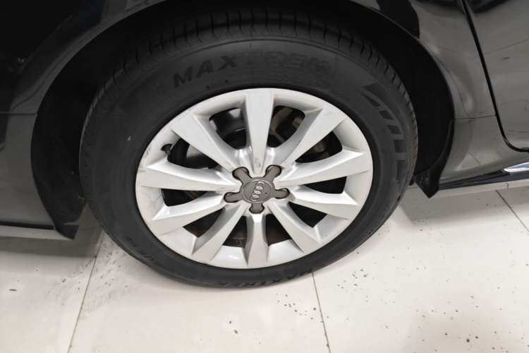 Used Audi A6L 2017 TFSI Technology Edition Right Rear Wheel Hub
