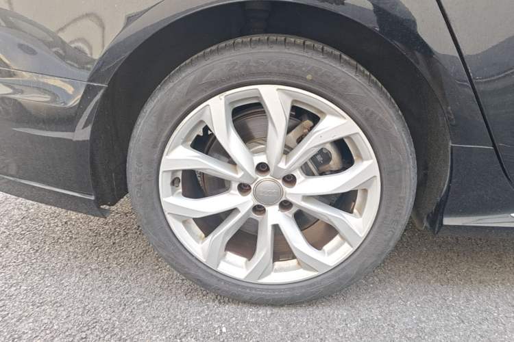 Used Audi A6L 2017 45 TFSI quattro Sport Edition Right Rear Wheel Hub