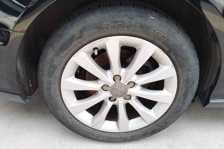 Used Audi A6L 2017 TFSI Technology Edition Right Rear Wheel Hub