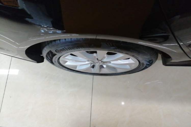 Used Audi A6L 2017 30 FSI Technology Model Right Rear Wheel Hub