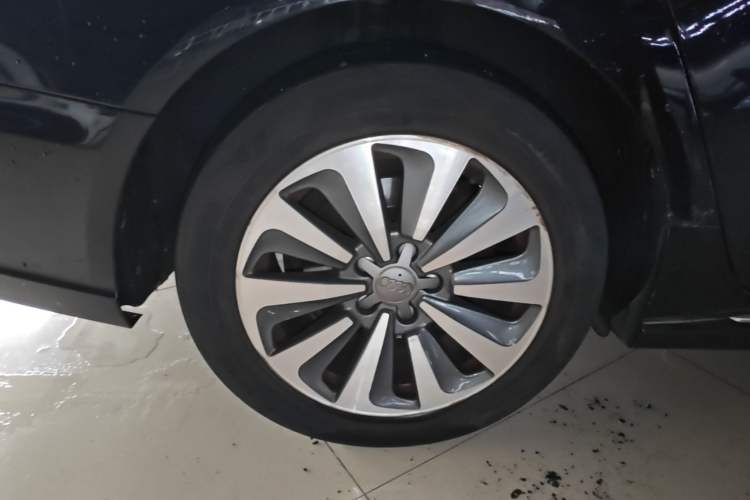 Used Audi A6L 2017 30 FSI Comfort Model Right Rear Wheel Hub