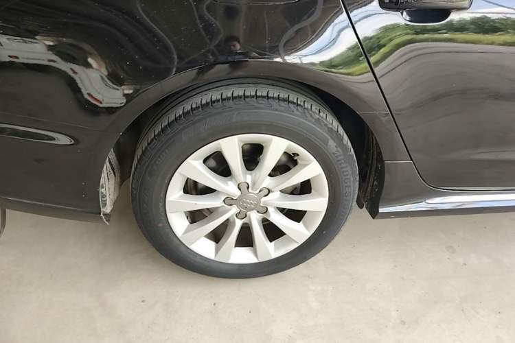 Used Audi A6L 2017 TFSI Technology Edition Right Rear Wheel Hub