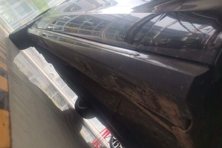 Used Audi A6L 2017 45 TFSI quattro Sport Edition Right Side Sill
