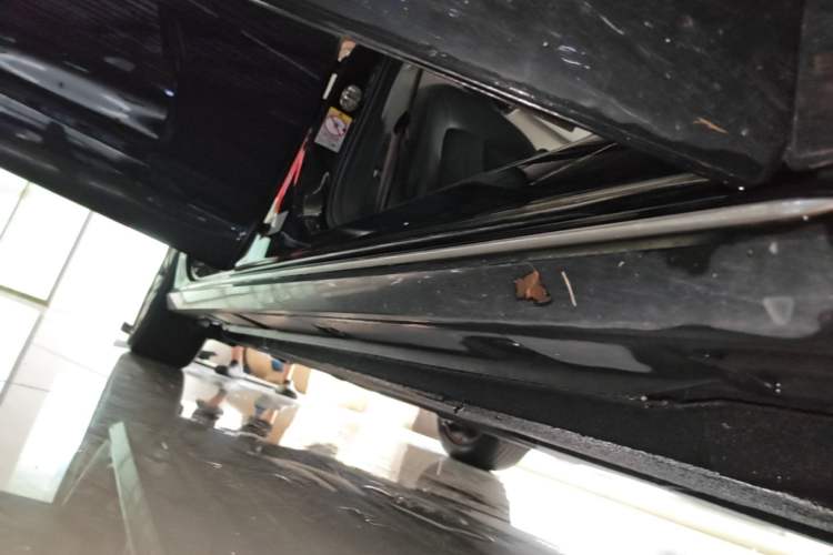 Used Audi A6L 2017 30 FSI Comfort Model Right Side Sill