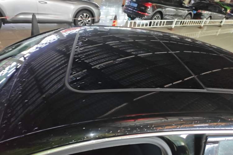 Used Audi A6L 2017 30 FSI Comfort Model Roof