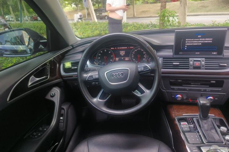 Used Audi A6L 2017 TFSI Comfort Model Steering Wheel
