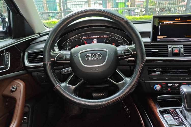 Used Audi A6L 2017 30 FSI Comfort Model Steering Wheel