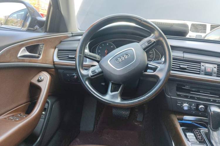 Used Audi A6L 2017 TFSI Technology Edition Steering Wheel