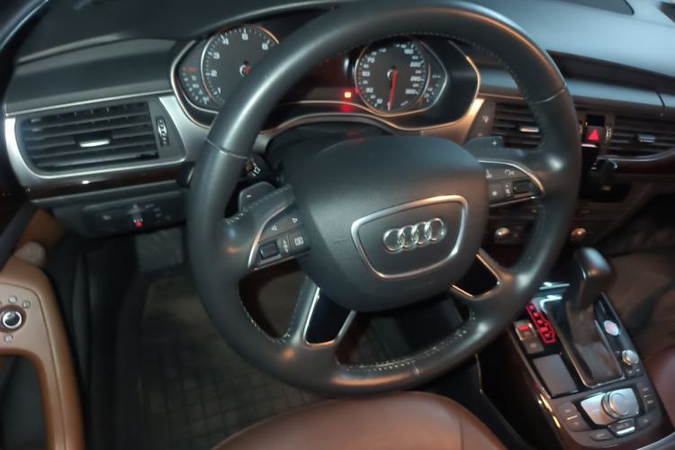 Used Audi A6L 2017 30 FSI Comfort Model Steering Wheel