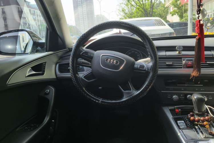 Used Audi A6L 2017 TFSI Comfort Model Steering Wheel