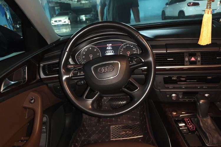 Used Audi A6L 2017 30 FSI Comfort Model Steering Wheel