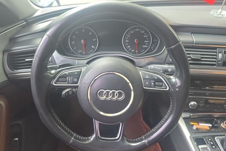 Used Audi A6L 2017 TFSI Comfort Model Steering Wheel