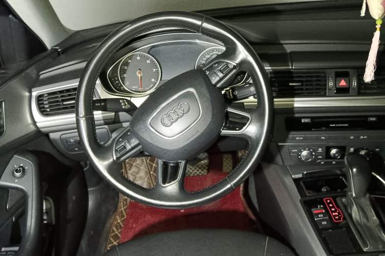 Used Audi A6L 2017 TFSI Technology Edition Steering Wheel