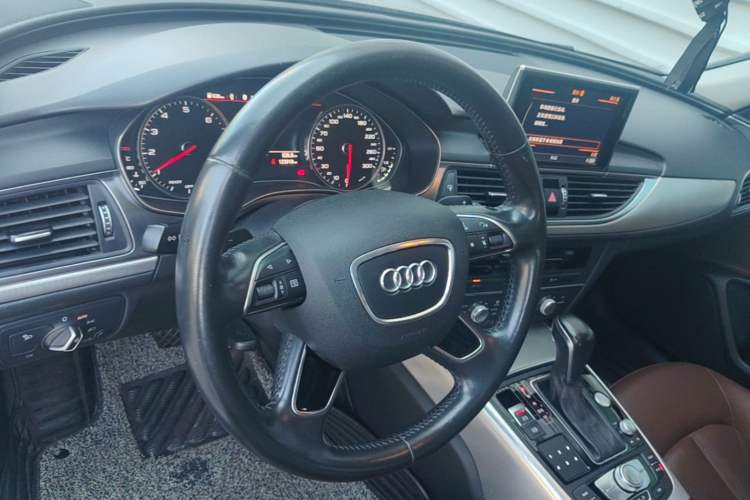 Used Audi A6L 2017 TFSI Technology Edition Steering Wheel