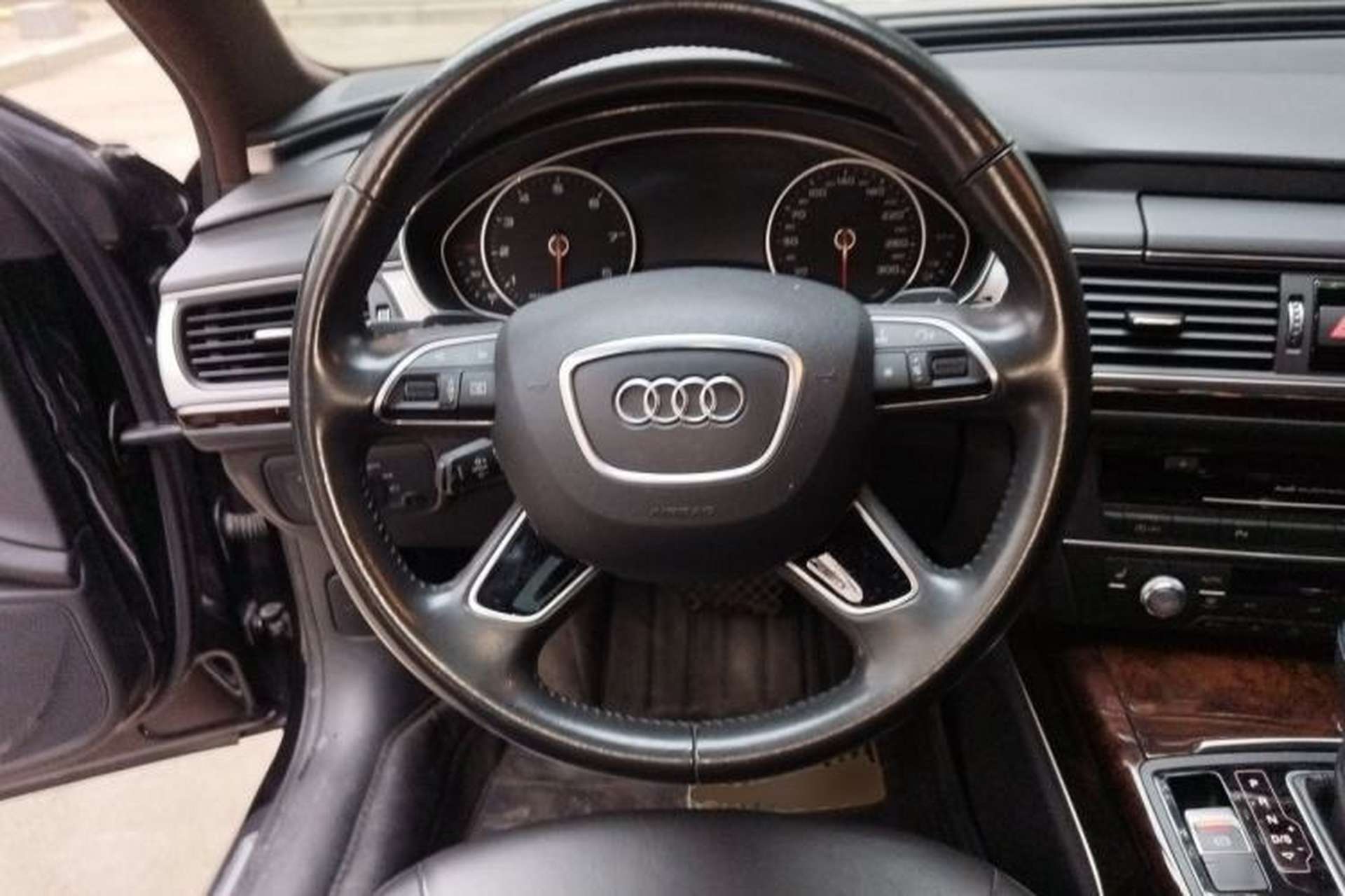 Used Audi A6L 2017 30 FSI Comfort Model Steering Wheel
