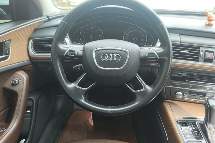 Used Audi A6L 2017 30 FSI Comfort Model Steering Wheel