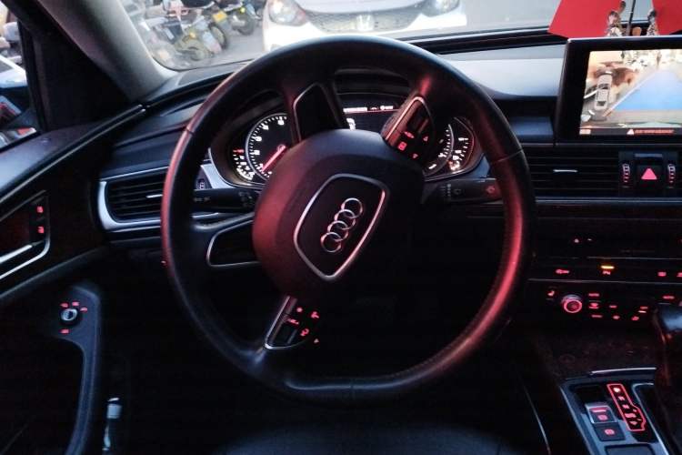 Used Audi A6L 2017 TFSI Comfort Model Steering Wheel