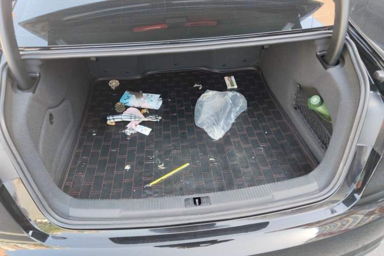 Used Audi A6L 2017 TFSI Technology Edition Trunk